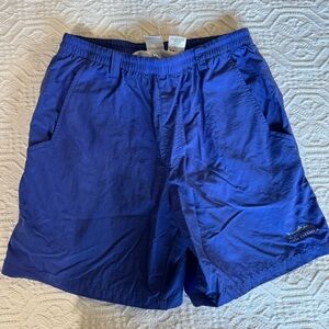 Men’s Columbia Shorts Small